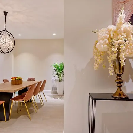 فيلة Luxury Raquel Solta With Pool & Gym Steps From The Sea